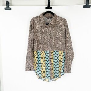 Tolani Collection Button Down Tunic Blouse Top Cheetah Aztec Print NWT
